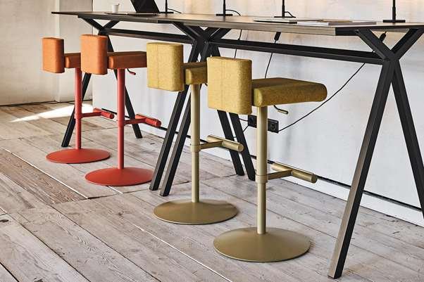 Advantages of Modern Bar Stools